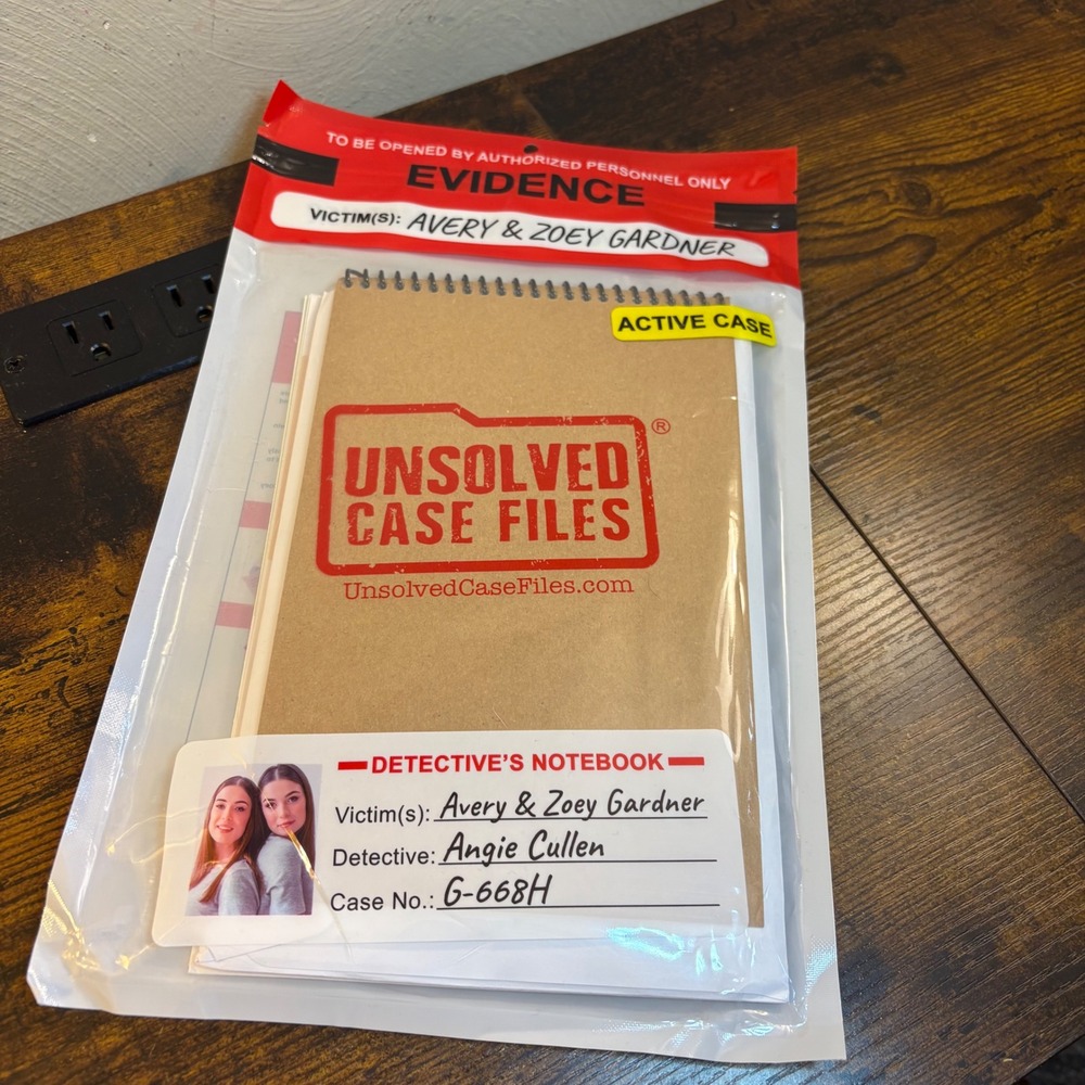 Unsolved Case Files Avery & Zoey Gardner Murder Mystery Game G-668H New